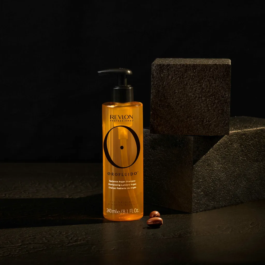 oro-fluido-shampoo-packshot-scaled-1.webp